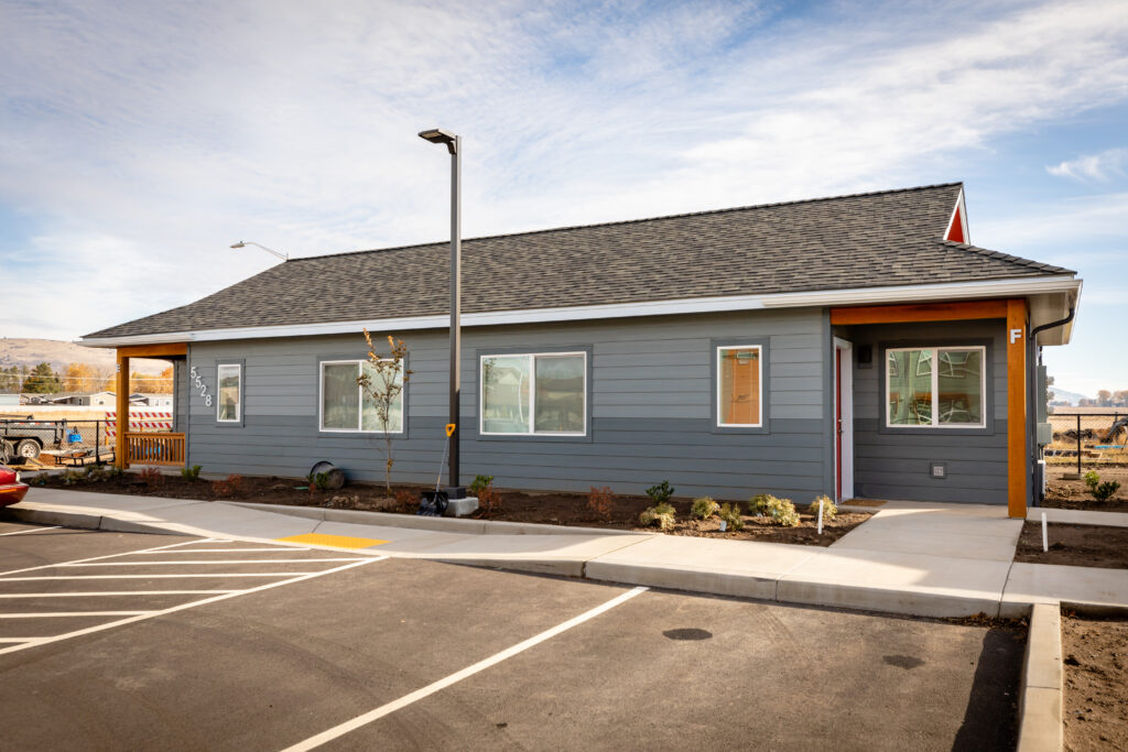 SunriseVista+Bridgeway-FallCompletion-BCI21-76