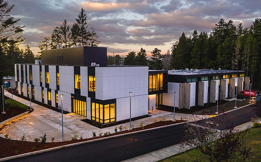 Umpqua Hall Health and Science Building exterior